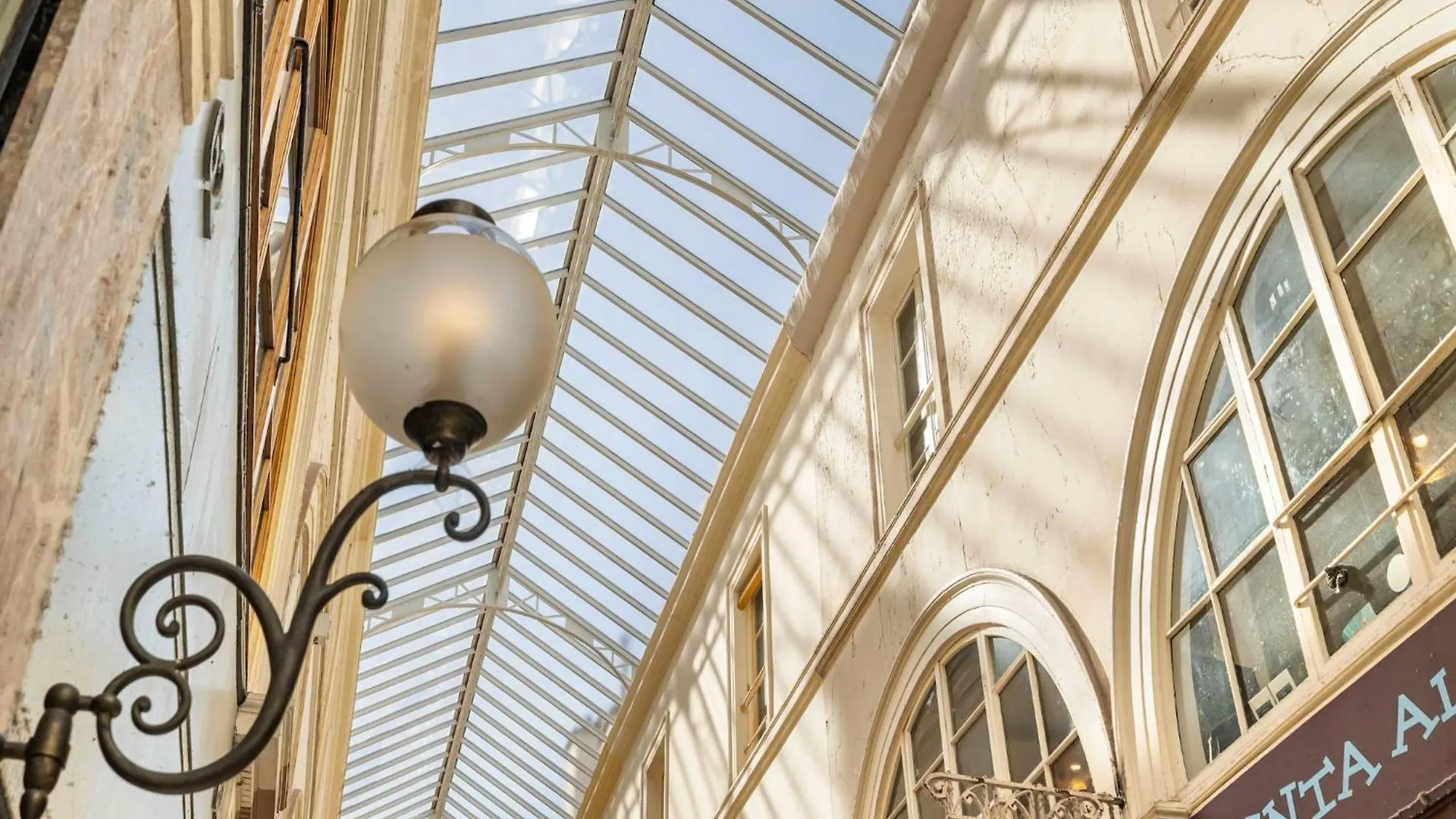 Central Historic Loft By Architect, Near Louvre Paris 0*,  France